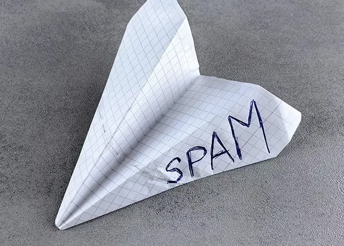 Pourquoi les emails de votre formulaire de contact partent en spam (et comment y remédier)